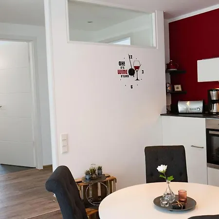 Neu Mont Royal 2 Bis 4 Personen Appartement *