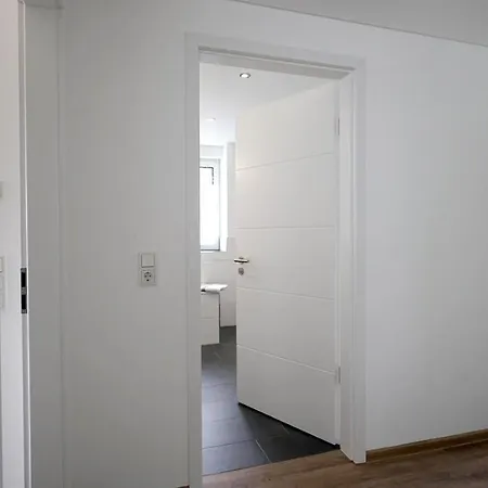 Neu Mont Royal 2 Bis 4 Personen