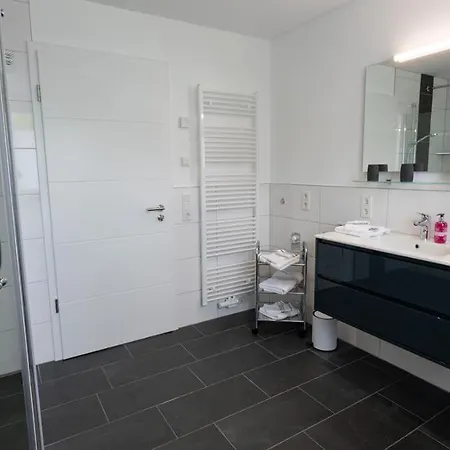 Neu Mont Royal 2 Bis 4 Personen Verbandsgemeinde Traben-Trarbach