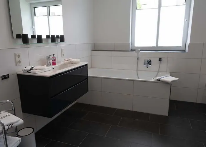 Neu Mont Royal 2 Bis 4 Personen * Traben-Trarbach