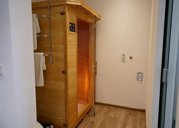 Neu Mont Royal 2 Bis 4 Personen Traben-Trarbach