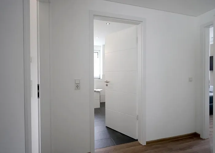 Neu Mont Royal 2 Bis 4 Personen