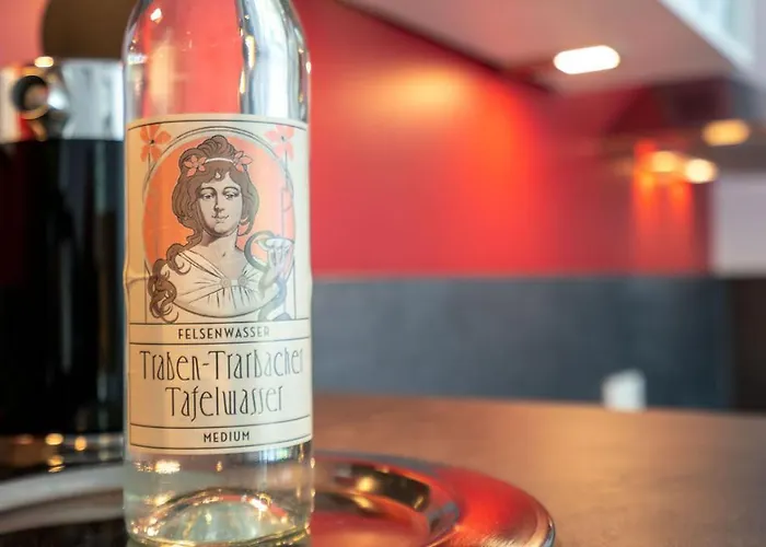 Neu Mont Royal 2 Bis 4 Personen * 特拉本特拉巴赫